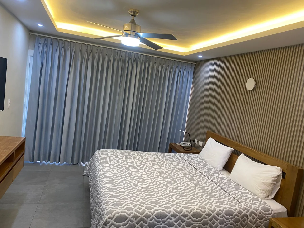 Habitación Silver King Side